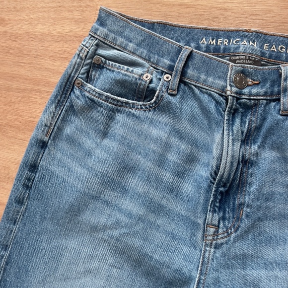 American Eagle Highest Rise 90's Flare US 10 Short L26" blue distressed - Picture 3 of 8